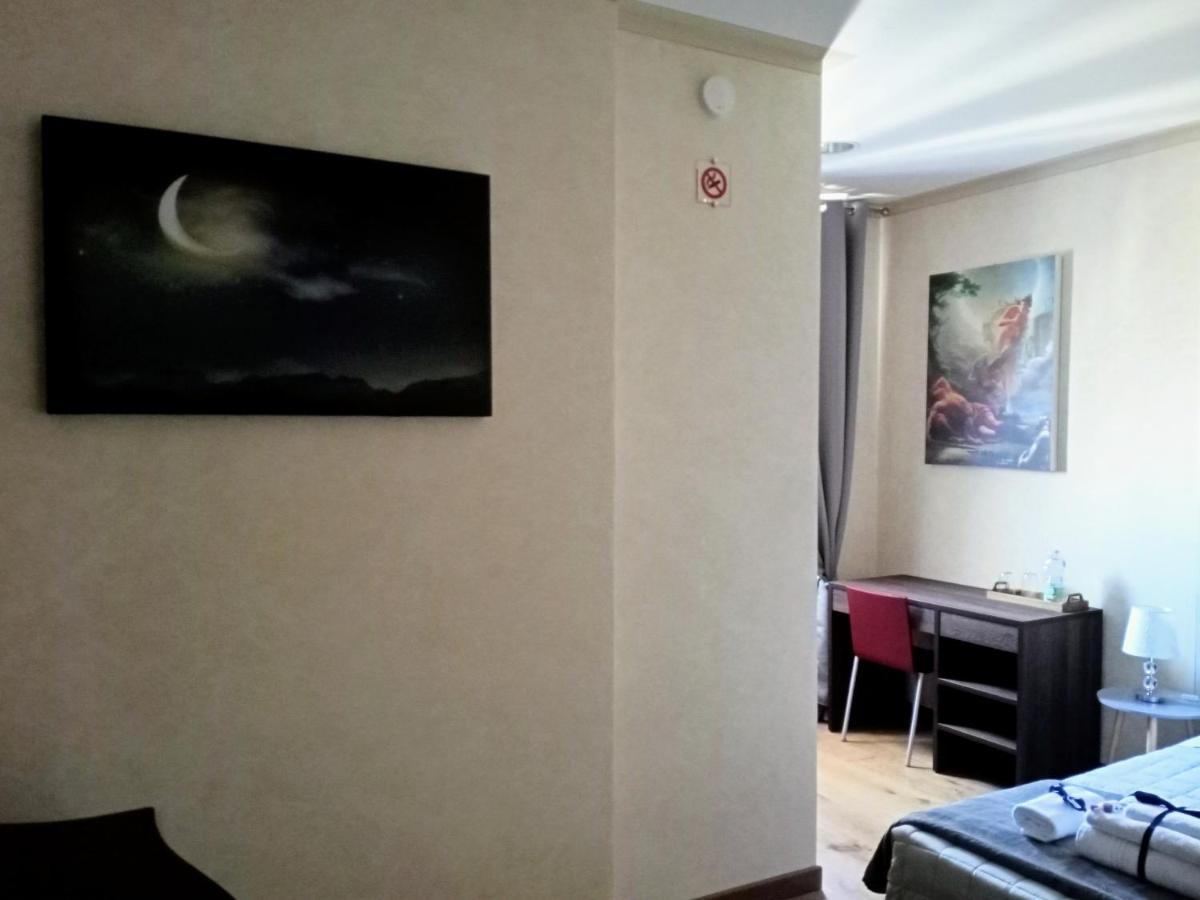 Bra Luxury Guest House Verona Esterno foto