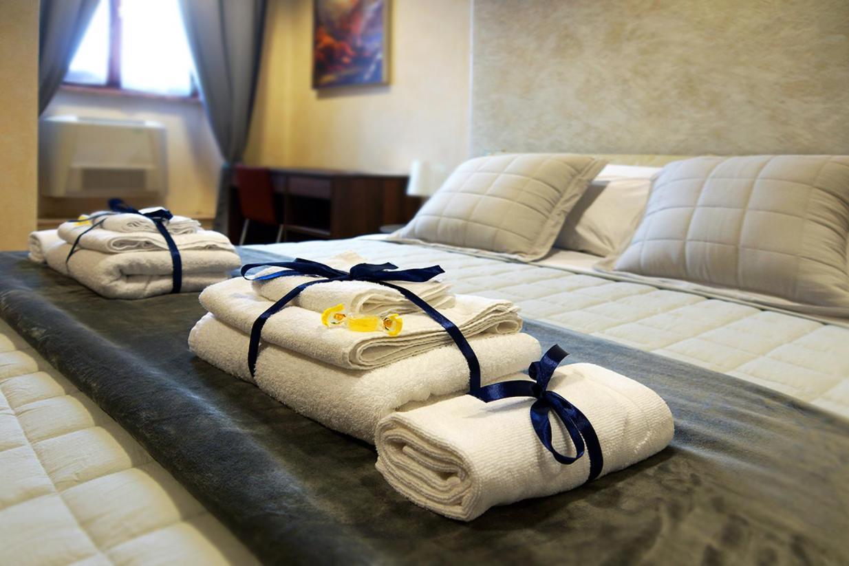 Bra Luxury Guest House Verona Esterno foto